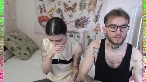 Snapshot of _by_double_sexy_miss_ chatting on 03/04/25, 07:08 _by_double_sexy_miss_ online show from 03/04/25, 07:08