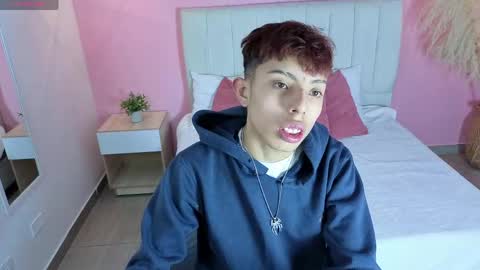 Snapshot of _camilo_ortiz chatting on 05/13/26, 08:16 camilo online show from 05/13/26, 08:16