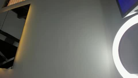 Snapshot of _candy_sweet chatting on 11/04/25, 05:56 Candy online show from 11/04/25, 05:56