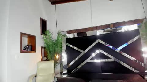 Snapshot of _candy_sweet chatting on 11/06/25, 06:09 Candy online show from 11/06/25, 06:09