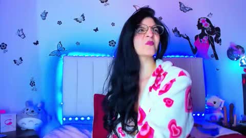 Carolina  online show from 02/19/26, 11:17