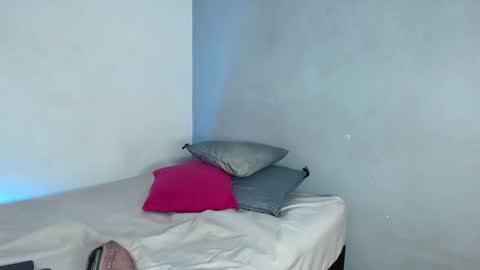 Snapshot of _carolinagomez chatting on 02/24/26, 07:23 Caro. online show from 02/24/26, 07:23