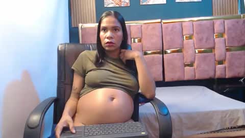 Caroline online show from 04/11/26, 11:03