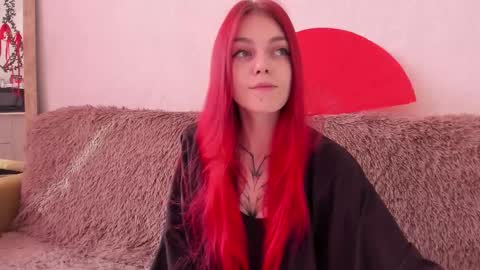 Caroline online show from 09/26/25, 11:14