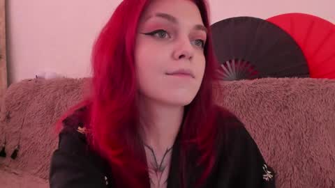 Caroline online show from 04/12/26, 11:48