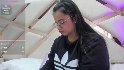 Caroline Sweet online show from 12/14/24, 07:29