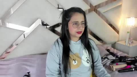 Caroline Sweet online show from 01/25/25, 06:55