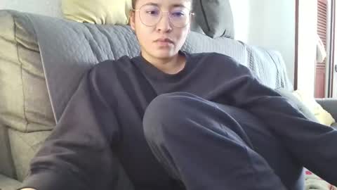 cat online show from 02/09/26, 02:32