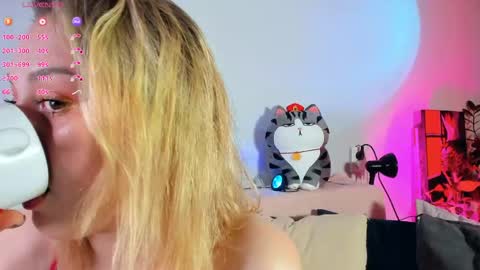 Christina Chris online show from 05/27/26, 09:06