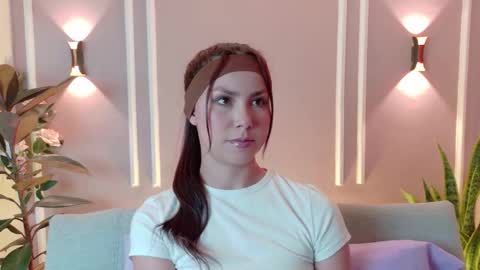 Snapshot of _celestee_1 chatting on 02/20/26, 09:15 Celeste online show from 02/20/26, 09:15