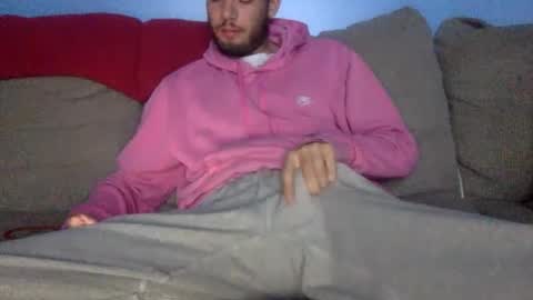 Snapshot of _centaur_007 chatting on 10/04/25, 12:52 Centaur online show from 10/04/25, 12:52