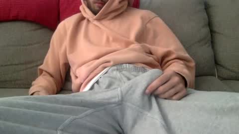 Snapshot of _centaur_007 chatting on 10/04/25, 04:49 Centaur online show from 10/04/25, 04:49