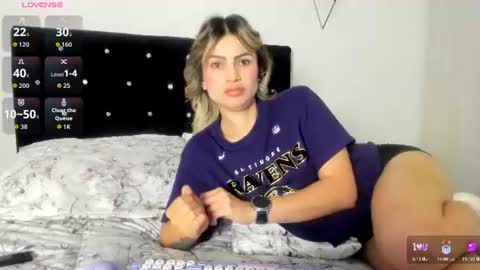 Snapshot of _cereza_ chatting on 07/21/26, 09:39 Bella online show from 07/21/26, 09:39