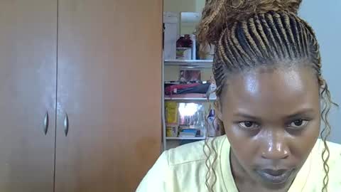 _chacha482688 online show from 03/27/26, 09:36