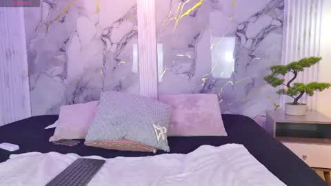 Snapshot of _charlotte_queen_ chatting on 07/01/26, 06:51 _charlotte_queen_ online show from 07/01/26, 06:51