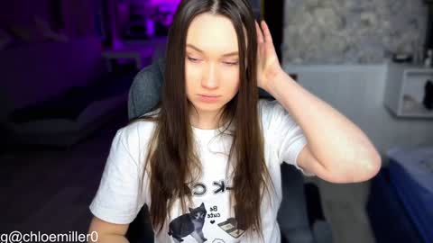 _chloe_miller_ online show from 01/31/25, 10:21