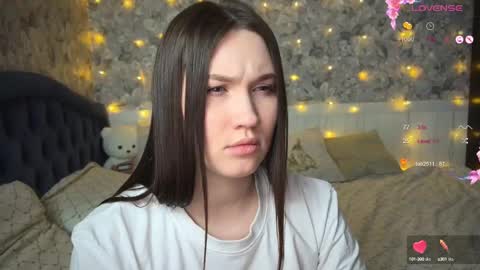 _chloe_miller_ online show from 02/28/25, 08:28