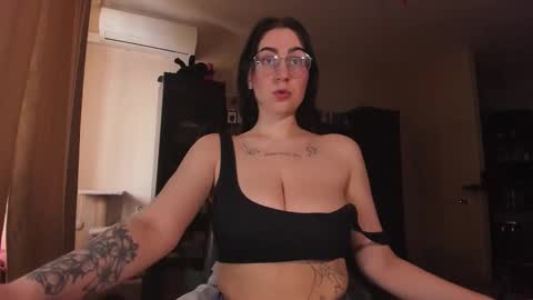 Chrissy online show from 03/23/26, 04:05