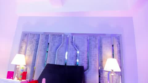 _ciara_benet_ online show from 12/18/25, 12:11