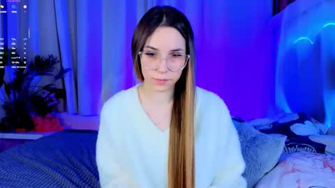 Cindy . online show from 11/23/25, 05:18