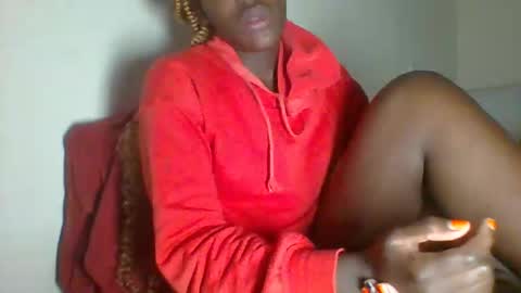 Snapshot of _clara01 chatting on 01/28/25, 05:54 clara online show from 01/28/25, 05:54