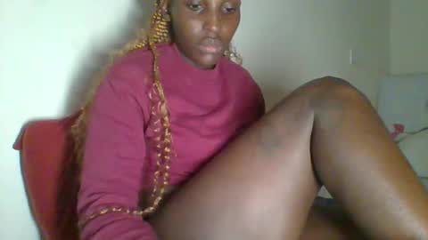 Snapshot of _clara01 chatting on 02/01/25, 06:10 clara online show from 02/01/25, 06:10