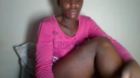 Snapshot of _clara01 chatting on 02/28/25, 11:56 clara online show from 02/28/25, 11:56