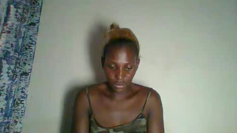 Snapshot of _clara01 chatting on 03/04/25, 09:07 clara online show from 03/04/25, 09:07