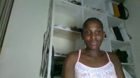 clara online show from 04/11/26, 08:57