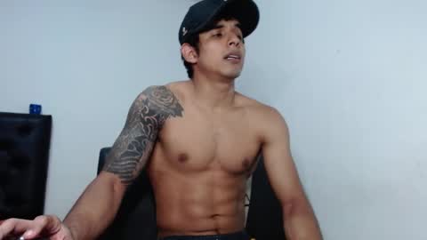  crissgex  online show from 04/01/26, 03:07