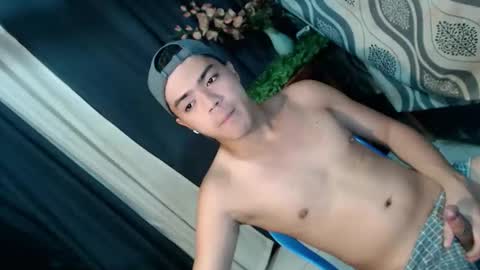 Russ online show from 04/19/26, 12:22