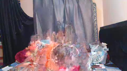 cuttie online show from 03/04/25, 02:17