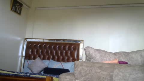 Snapshot of _daddyslittlemonster_ chatting on 12/10/24, 01:00 lily online show from 12/10/24, 01:00