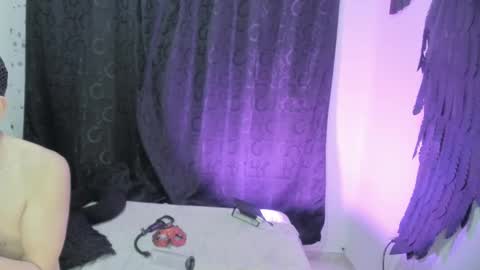 Snapshot of _dakota_jones chatting on 09/10/25, 12:21 Dakota Jones online show from 09/10/25, 12:21