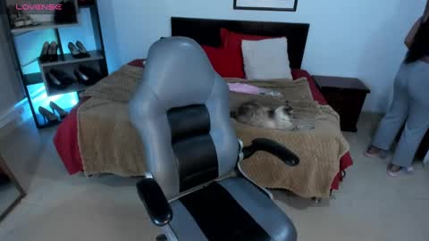 Snapshot of _daniela_hot_1 chatting on 03/12/25, 03:24 Dani online show from 03/12/25, 03:24