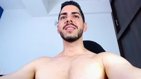 Snapshot of _davidwolf chatting on 01/13/25, 09:20 David online show from 01/13/25, 09:20