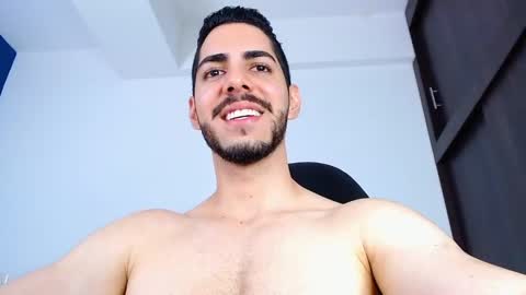 Snapshot of _davidwolf chatting on 01/15/25, 09:09 David online show from 01/15/25, 09:09