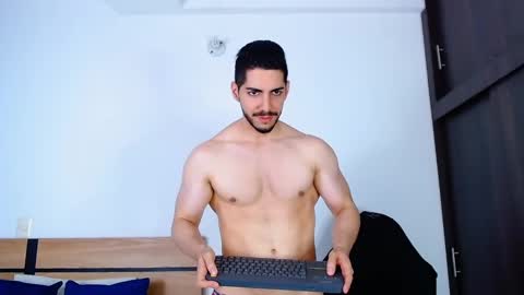 Snapshot of _davidwolf chatting on 01/16/25, 09:40 David online show from 01/16/25, 09:40