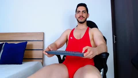 Snapshot of _davidwolf chatting on 01/17/25, 12:42 David online show from 01/17/25, 12:42