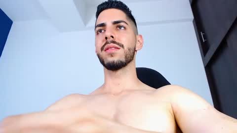 Snapshot of _davidwolf chatting on 01/23/25, 03:26 David online show from 01/23/25, 03:26