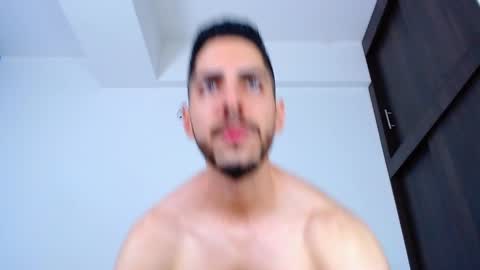 Snapshot of _davidwolf chatting on 01/25/25, 04:34 David online show from 01/25/25, 04:34