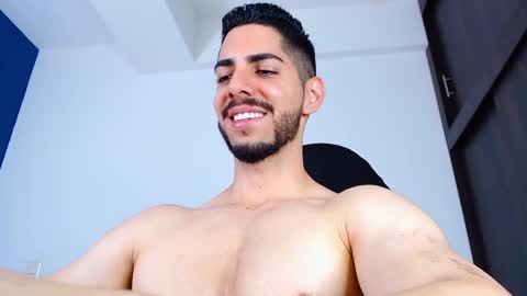 Snapshot of _davidwolf chatting on 01/29/25, 10:11 David online show from 01/29/25, 10:11