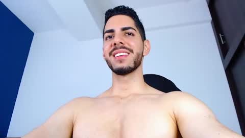 Snapshot of _davidwolf chatting on 02/04/25, 11:49 David online show from 02/04/25, 11:49