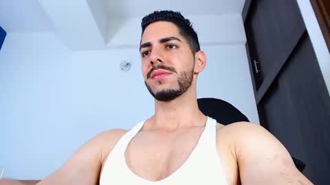 Snapshot of _davidwolf chatting on 02/20/25, 02:51 David online show from 02/20/25, 02:51