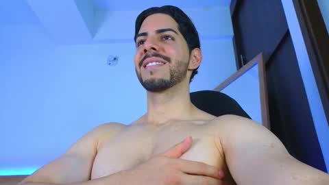 Snapshot of _davidwolf chatting on 09/21/25, 12:01 David online show from 09/21/25, 12:01