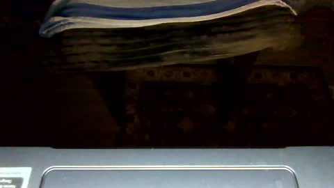 Snapshot of _deezb1_ chatting on 04/30/26, 03:51 Deezb1 online show from 04/30/26, 03:51