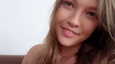 DemiDee online show from 11/06/25, 09:43