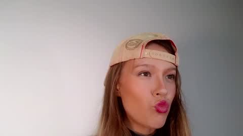 DemiDee online show from 11/14/25, 10:36