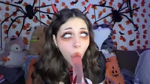 Kate online show from 10/01/25, 05:24