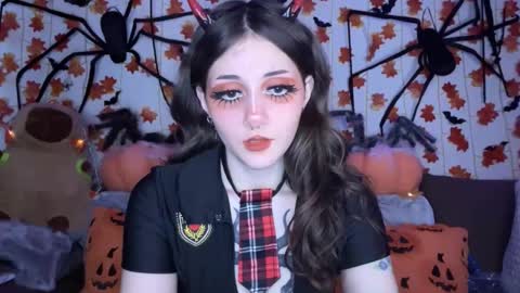 Kate online show from 10/07/25, 03:04